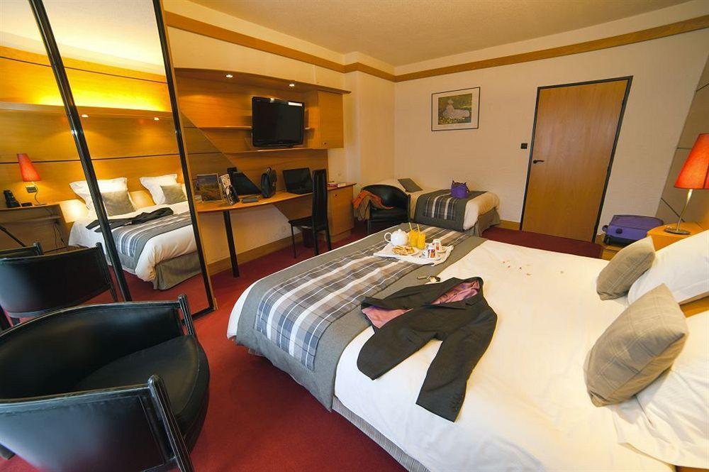Hotel Les Vallees Labellemontagne La Bresse Bagian luar foto