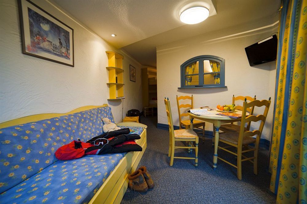 Hotel Les Vallees Labellemontagne La Bresse Bagian luar foto