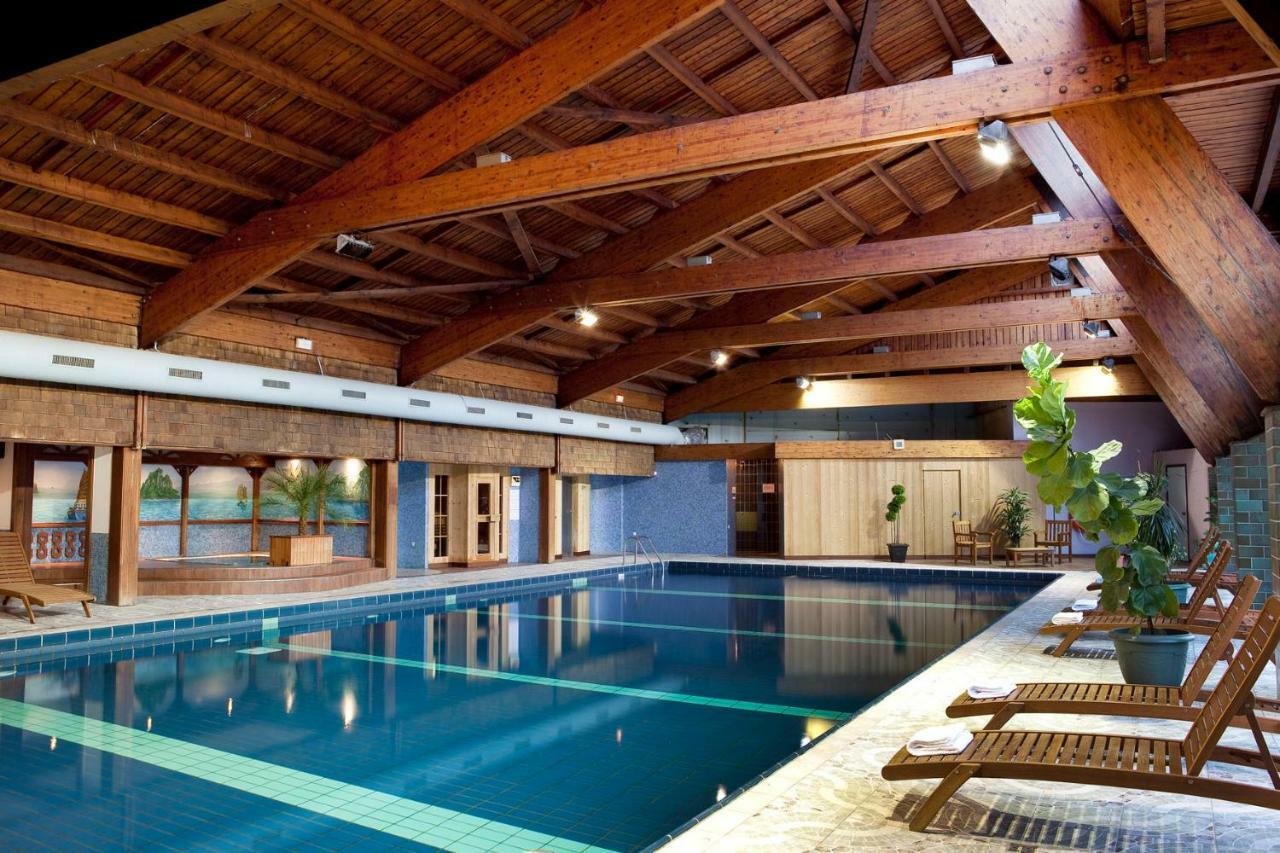 Hotel Les Vallees Labellemontagne La Bresse Bagian luar foto